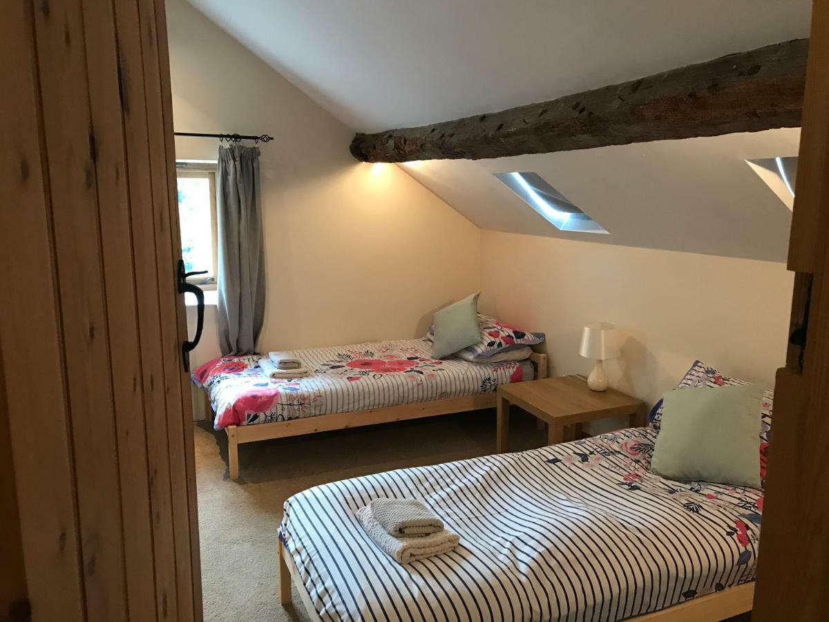 The Stables Villa Hope Bowdler Kültér fotó